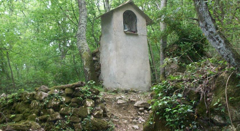 Piccolo Rifugio Nel Verde Chiusavecchia Extérieur photo